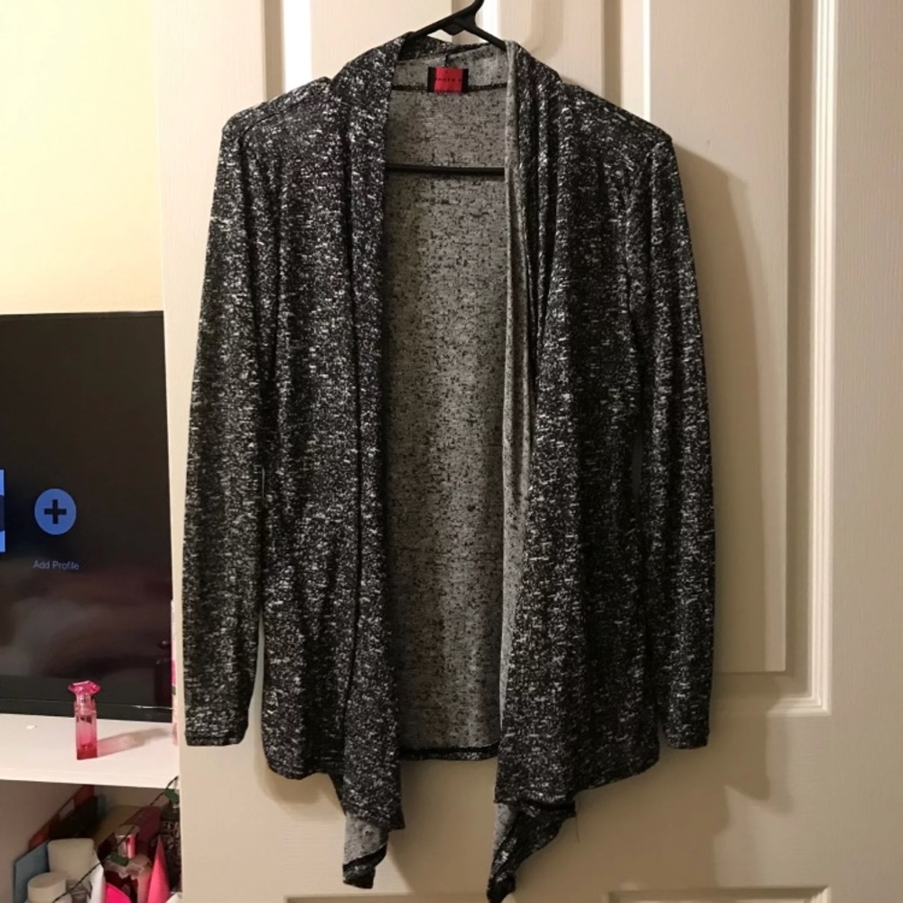 Grey cardigan